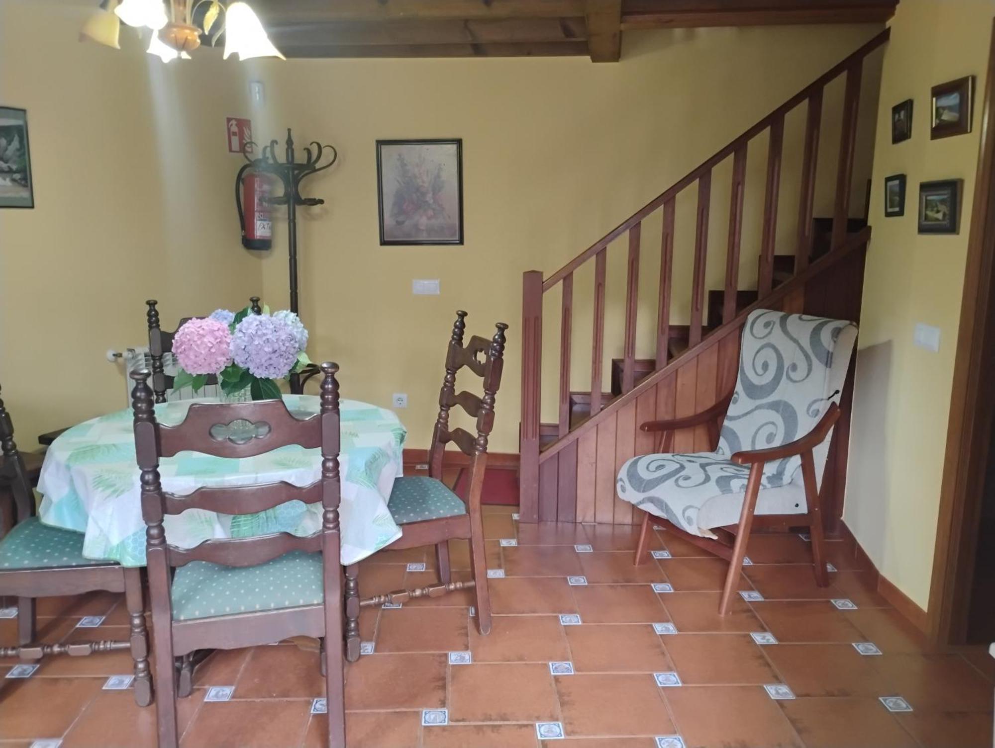 Casa Rural Casa Azul Villahormes Екстер'єр фото