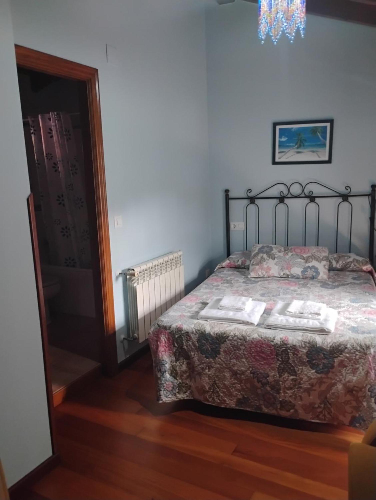Casa Rural Casa Azul Villahormes Екстер'єр фото
