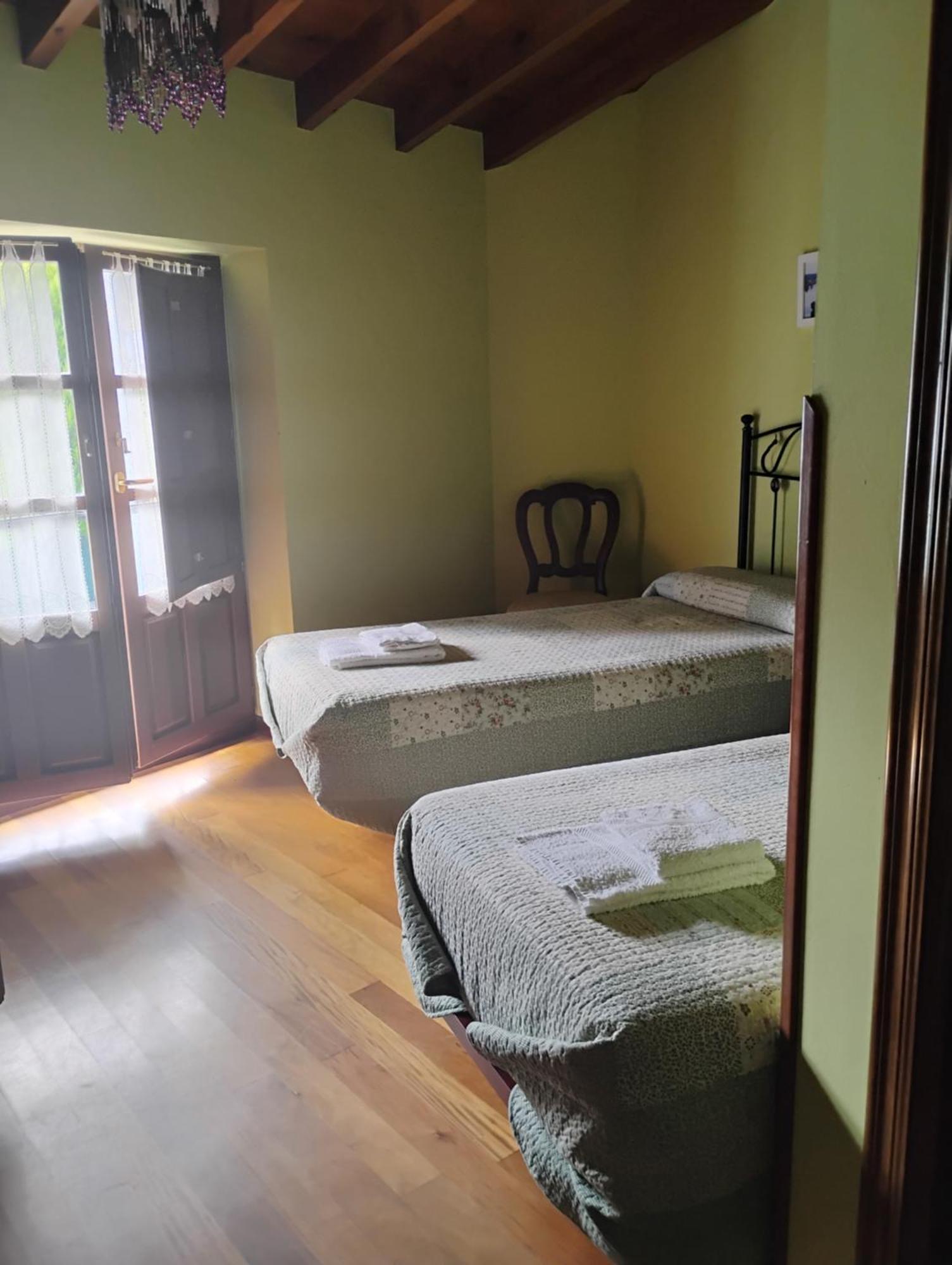 Casa Rural Casa Azul Villahormes Екстер'єр фото